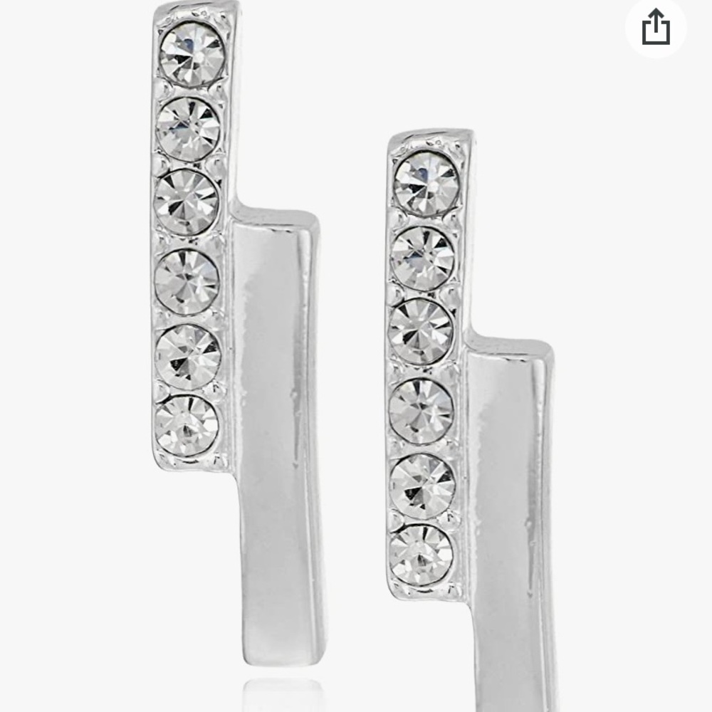 T Tahari Bar Ear Stud Earrings new in bag